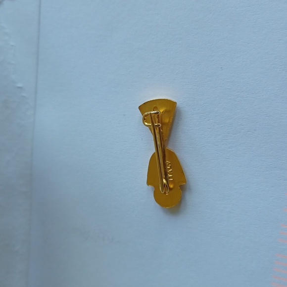 Vintage Catholic Communion Pin, Chalis, Sanktvs, Made in Italy - Picture 2 of 3